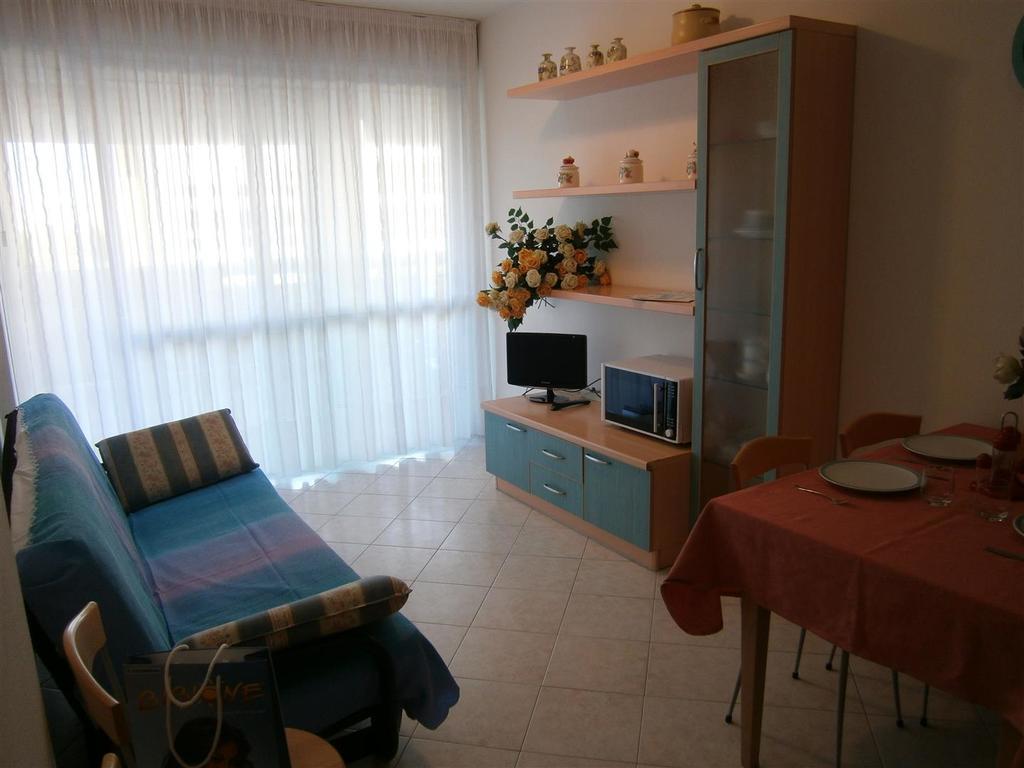 Auriga Del Sole Apartment Бибионе Екстериор снимка