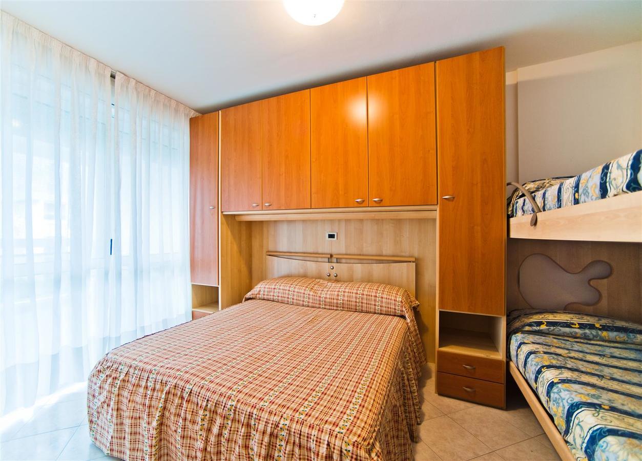 Auriga Del Sole Apartment Бибионе Екстериор снимка